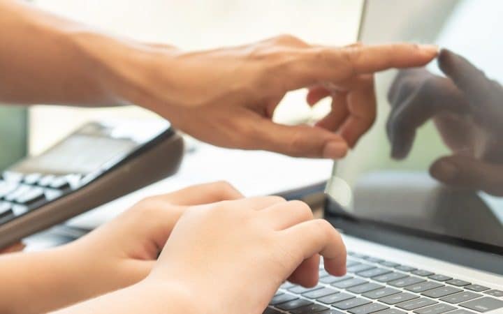traffic sources to capture B2B leads